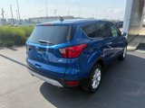 Used 2019 Ford Escape SE image 3