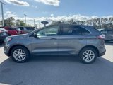 Used 2023 Ford Edge SEL image 2