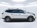 Used 2016 Chevrolet Traverse LT image 2