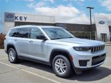 Used 2023 Jeep Grand Cherokee L Laredo image 5