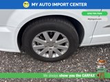 Used 2016 Chrysler Town & Country Touring image 6