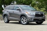 Used 2015 Toyota Highlander LE image 2