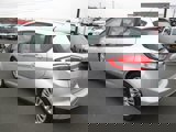 Used 2017 Ford C-MAX SE image 2
