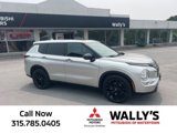 Used 2022 Mitsubishi Outlander SEL Black Edition image 2