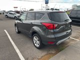 Used 2019 Ford Escape SE image 4