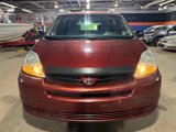 Used 2005 Toyota Sienna CE image 2