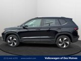 New 2025 Volkswagen Taos SE image 3