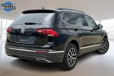 Used 2021 Volkswagen Tiguan SE w/ Panoramic Sunroof Package image 2