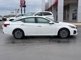 Used 2023 Nissan Altima 2.5 SV image 2