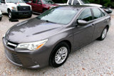Used 2017 Toyota Camry LE image 3