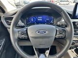 Used 2022 Ford Escape SEL w/ Technology Package image 3
