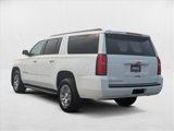 Used 2019 Chevrolet Suburban LT image 3