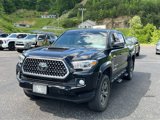 Used 2019 Toyota Tacoma TRD Sport image 3