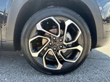 Used 2025 Chevrolet Trax RS w/ Sunroof Package image 4