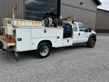Used 2015 Ford F550 4x4 SuperCab Super Duty image 4