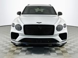 New 2025 Bentley Bentayga image 2