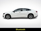 Used 2023 Chevrolet Malibu LT image 2