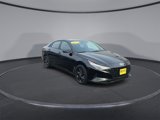 Certified 2022 Hyundai Elantra SEL w/ Convenience Package image 2