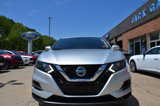 Used 2020 Nissan Rogue Sport S image 2