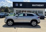 Used 2020 Volkswagen Atlas Cross Sport SE image 2