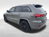 Used 2019 Jeep Grand Cherokee Altitude image 4