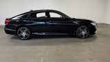 Used 2022 Honda Accord Touring image 2