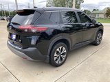 Used 2023 Nissan Rogue SV image 5