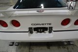Used 1986 Chevrolet Corvette Coupe image 2