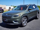 Used 2019 Jeep Cherokee Limited image 3