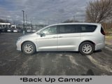 Certified 2023 Chrysler Pacifica Touring-L image 5