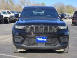 Used 2023 Jeep Grand Cherokee Altitude image 3