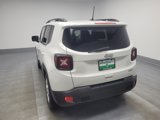 Used 2018 Jeep Renegade Latitude image 6