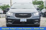 Used 2021 Chrysler Pacifica Touring-L image 2