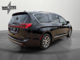 New 2025 Chrysler Pacifica Pinnacle image 3