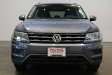 Used 2021 Volkswagen Tiguan SE w/ Panoramic Sunroof Package image 2