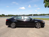 Used 2021 Nissan Altima 2.5 SV image 2