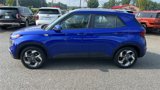 Used 2024 Hyundai Venue Limited image 4