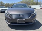 Used 2015 Hyundai Sonata SE image 2