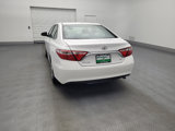 Used 2015 Toyota Camry SE image 6