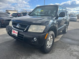 Used 2003 Mitsubishi Montero Limited image 2
