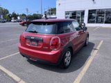 Used 2018 MINI Cooper 2-Door Hardtop image 5