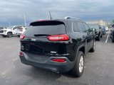 Used 2018 Jeep Cherokee Latitude Plus w/ Cold Weather Group image 3
