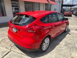 Used 2015 Ford Focus SE w/ Equipment Group 201A image 4