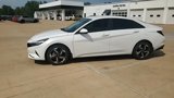 Used 2023 Hyundai Elantra SEL w/ Convenience Package image 5
