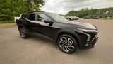 Used 2024 Chevrolet Trax RS w/ Sunroof Package image 3