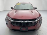 Used 2025 Chevrolet Trax RS w/ Sunroof Package image 5