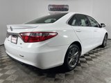 Used 2017 Toyota Camry SE image 3