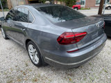 Used 2017 Volkswagen Passat 1.8T SE image 3