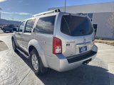Used 2008 Nissan Pathfinder SE w/ Premium Pkg image 5