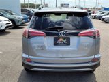 Used 2017 Toyota RAV4 SE image 6